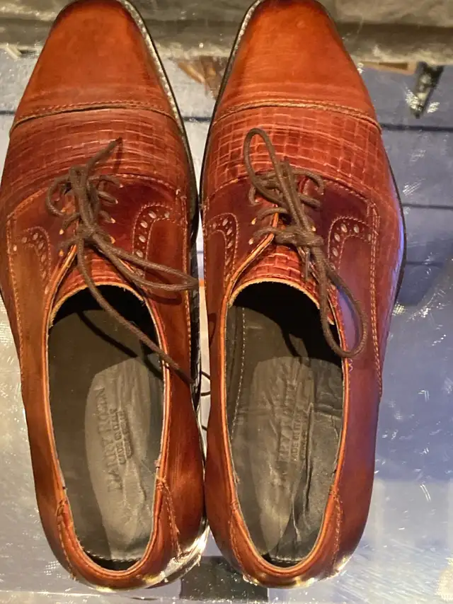 Harry Rosen Cucio Vero Men’s Brown Leather Shoes in Men's in Mississauga / Peel Region - Image 5