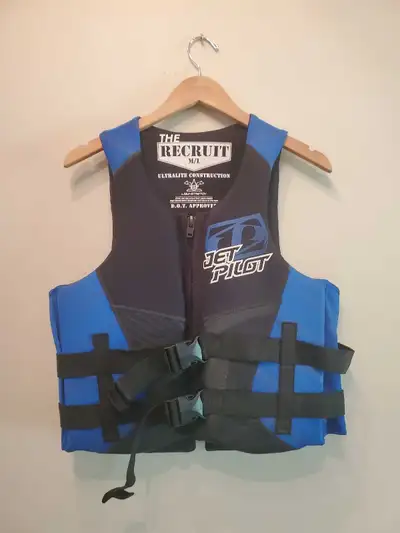 Jet Pilot The Recruut buoyancy vest, View more