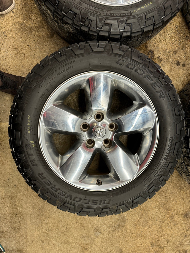 Dodge RAM1500 original rims on all season tires in Tires & Rims in Mississauga / Peel Region - Image 2