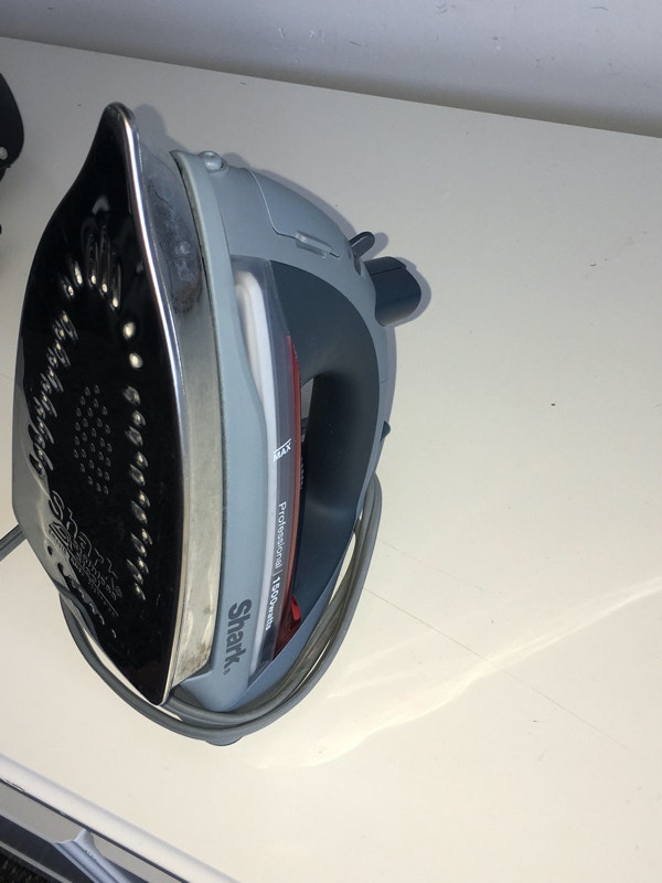 The Shark Lightweight Professional Steam Iron & ironing board Irons