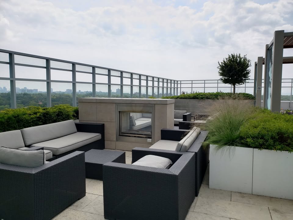 Fully Furnished High Park Studio Condo for Rent $1,925/month 5