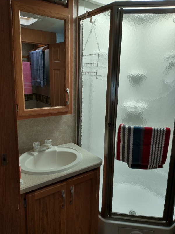 2006 Ford Hurricane Coachman Motorhome RVs & Motorhomes City of