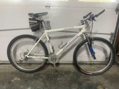vélo de montagne Specialized Hard Rock , View more