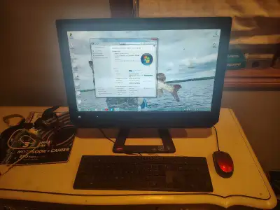 Lenovo All-in-One PC AMD E-450 Windows 7, View more