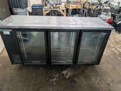 Good working condition used commercial fridge see pictures for model and measurements.