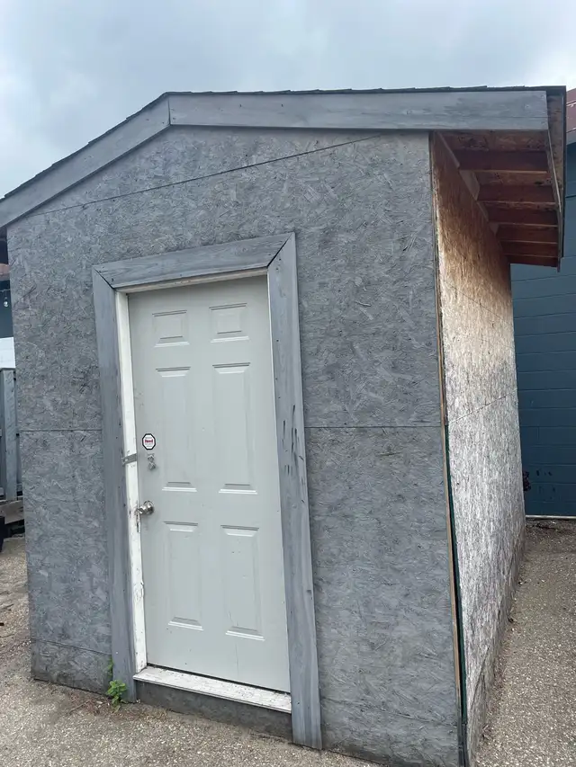 Shed 8x12