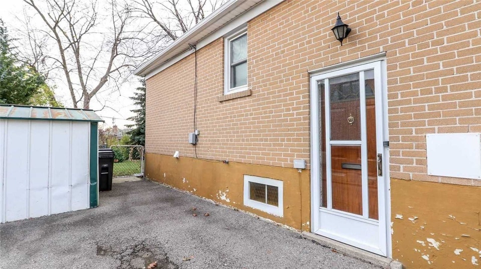 3 Br basement for rent in Etobicoke on Kipling & Rexdale 2