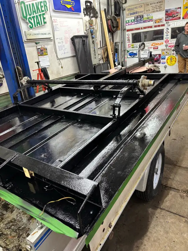 Double tilting snowmobile trailer in Cargo & Utility Trailers in Mississauga / Peel Region - Image 5