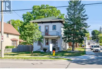 Shared room available for rent in Kitchener downtown. Private also available at extra cost…plz conta...