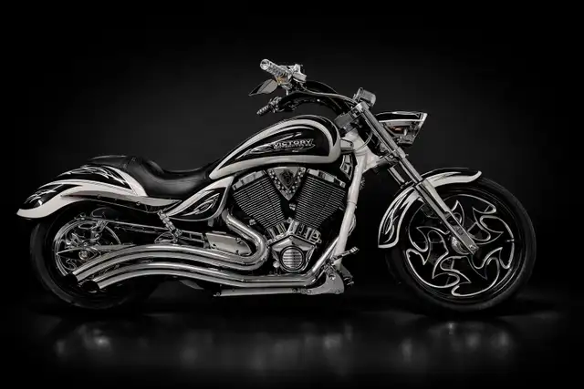 Victory Ness Jackpot – Anniversary Edition (2009) in Sport Bikes in Mississauga / Peel Region - Image 5