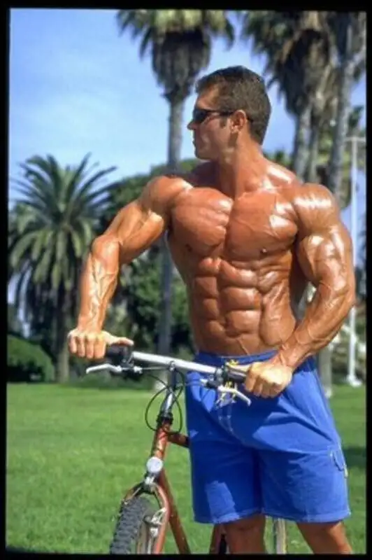 Experienced Personal Trainer. One-On-One Training.63235039169283126
