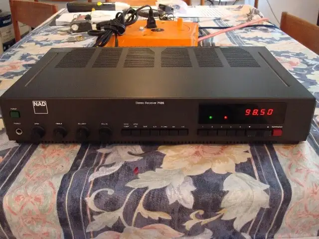 Récepteurs NAD de Qualité - Quality NAD receivers in Other in Longueuil / South Shore - Image 4