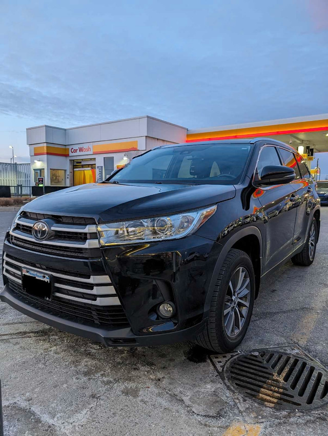 2019 Toyota Highlander XLE AWD in Cars & Trucks in Oakville / Halton Region