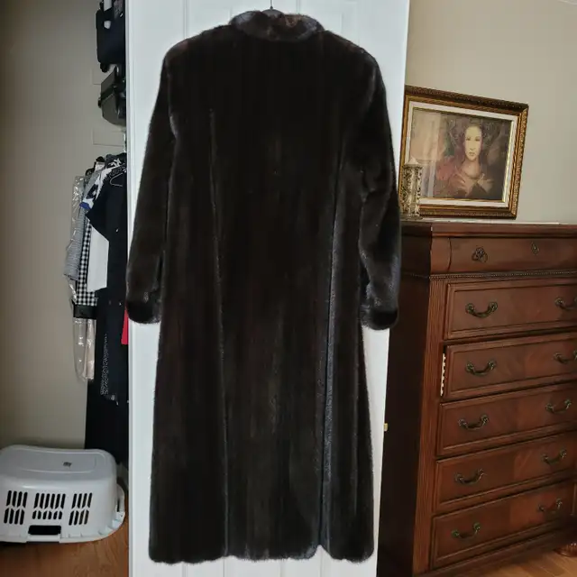 Black Mink Fur Coat in Women's - Tops & Outerwear in Ottawa - Image 3