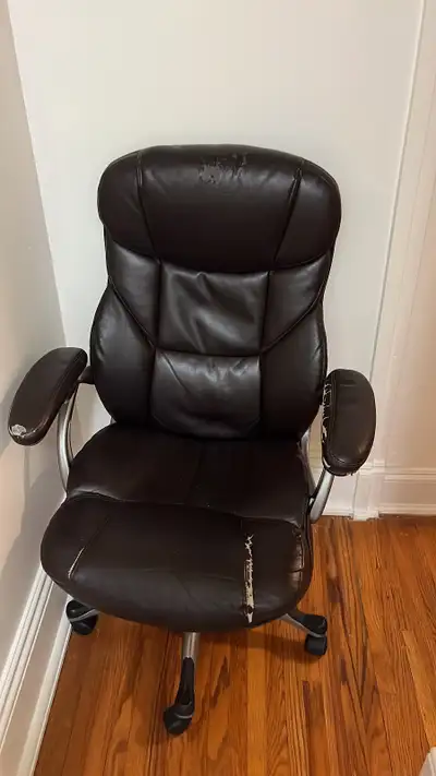 Free Computer Chair, View more