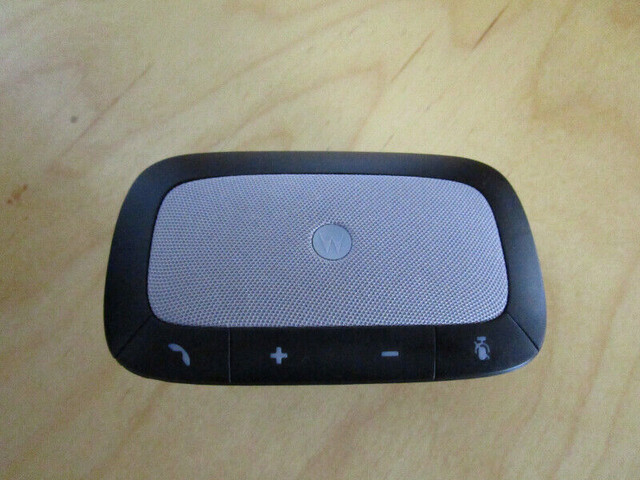 Appareil mains libres Bluetooth pour cellulaire en automobile dans Accessoires pour cellulaires  à Shawinigan - Image 3