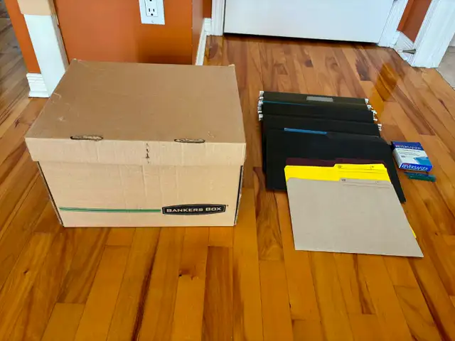 Boîtes de classement, chemises suspendues, pendaflex, séparateur in Storage & Organization in Longueuil / South Shore - Image 5