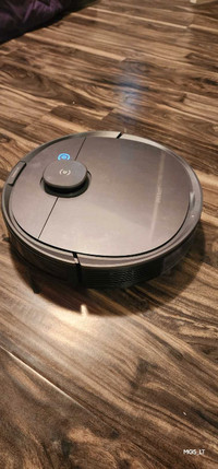 Deebot T8 smart vacuum 