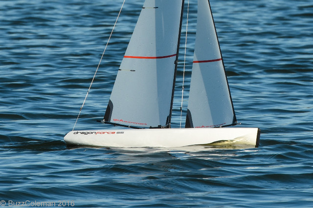 RC Sailboat/ Yacht Joysway DragonForce 65 Version 7  RTR DF65 in Hobbies & Crafts in Sault Ste. Marie - Image 2