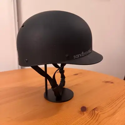 For sale is a Sandbox Classic 2.0 skateboard helmet in size medium. This helmet is in fair condition...