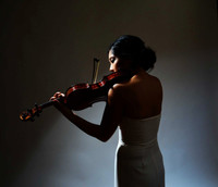 Violinist /cellist 