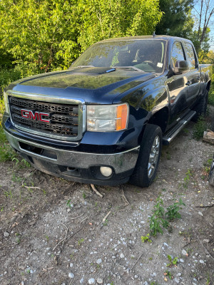 2011 GMC Sierra 2500HD SLT 
