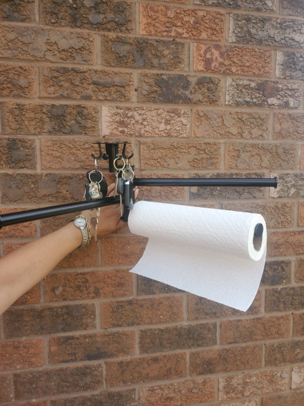 NEW - Metal paper towel/Rags or Tea towel holder  with Hooks in Other in Oakville / Halton Region