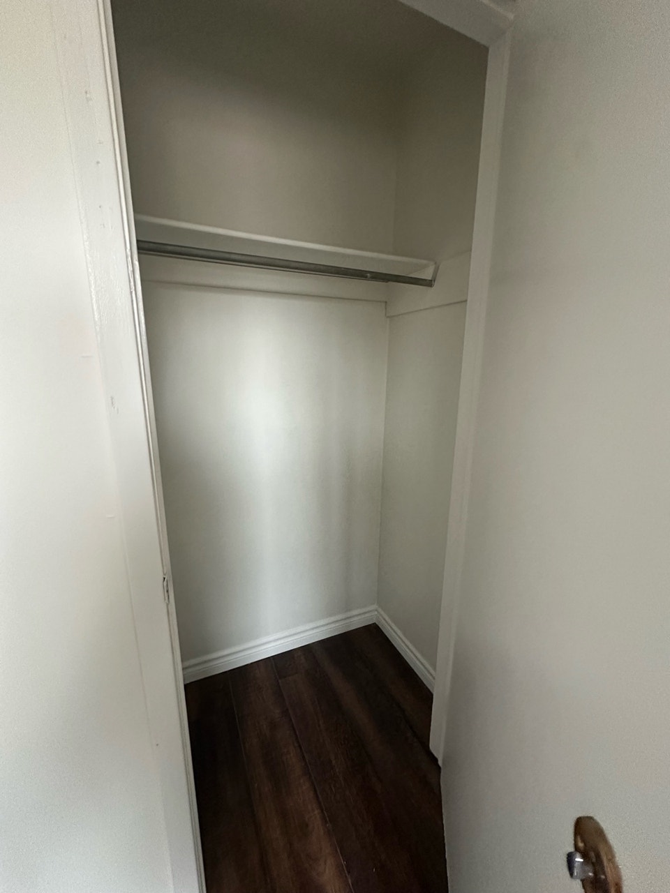 2 bedroom 1 bath apartment 5