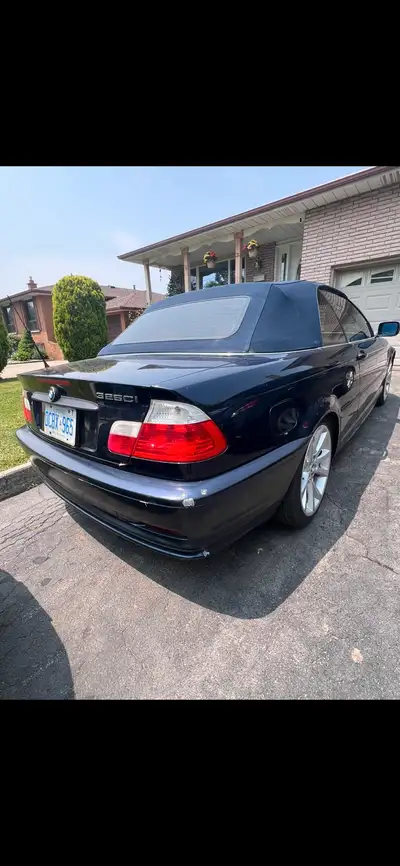 Selling bmw 325ci convertible 2001 Runs drive good Has brand new tires Roof works ac works no check...