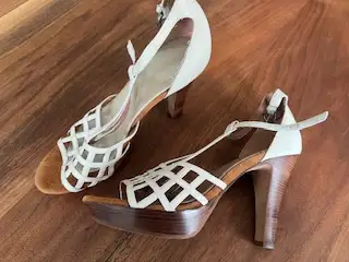Biviel Sandals, Ivory, Womens size 37, View more