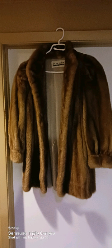 Real mink fur for sale  