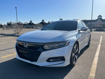 2019 Honda Accord 1.5T Manual