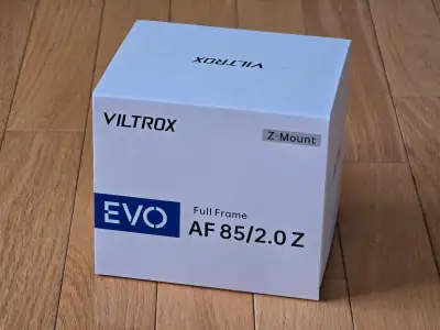 Newly released brand new sealed autofocus full frame compact prime lenses with amazing IQ and sharpn...