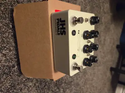 In great shape, works as it should. Comes with box. Upgraded and no longer need this. $300