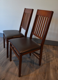 A set of two wood folding dining Chair, Dark Brown