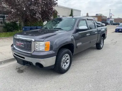 2011 GMC SIERRA NAVADA CERTIFIED