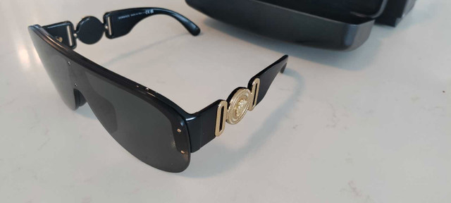 Versace sunglass for sale in Jewellery & Watches in Calgary - Image 3