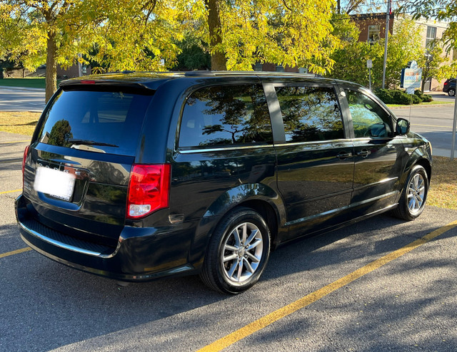 certified dodge caravan 2014 in Cars & Trucks in Oakville / Halton Region - Image 4