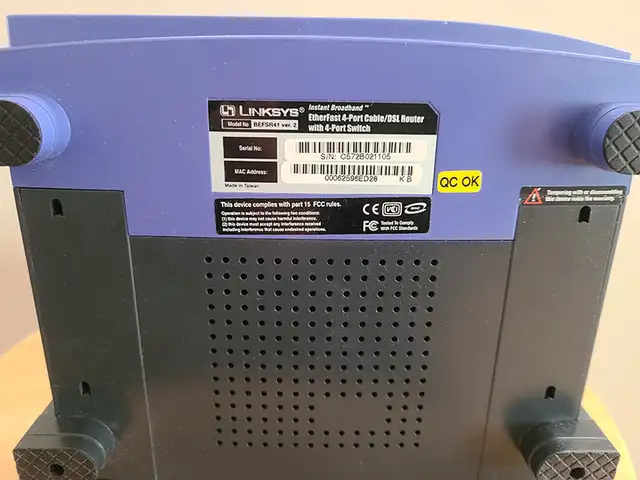 Linksys EtherFast Cable/DSL Router with 4-Port Switch..65729280288129122