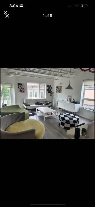 North End, Halifax (Close to Vandal Donuts & bus stops) Available from March Rent: $1100 Apartment F...