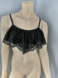 NEW Victoria's  Secret Black ruffled Bralette Size Large