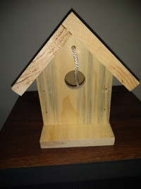 Bird homes rustic editions, only one left. Priced to sell!