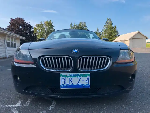 Beautiful BMW Z4 Convertible63735887877379121