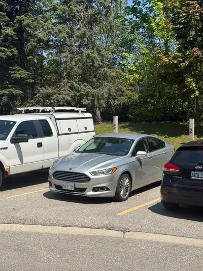 Selling my 2013 Ford Fusion as I’ve recently purchased a new vehicle. The car has been regularly mai...