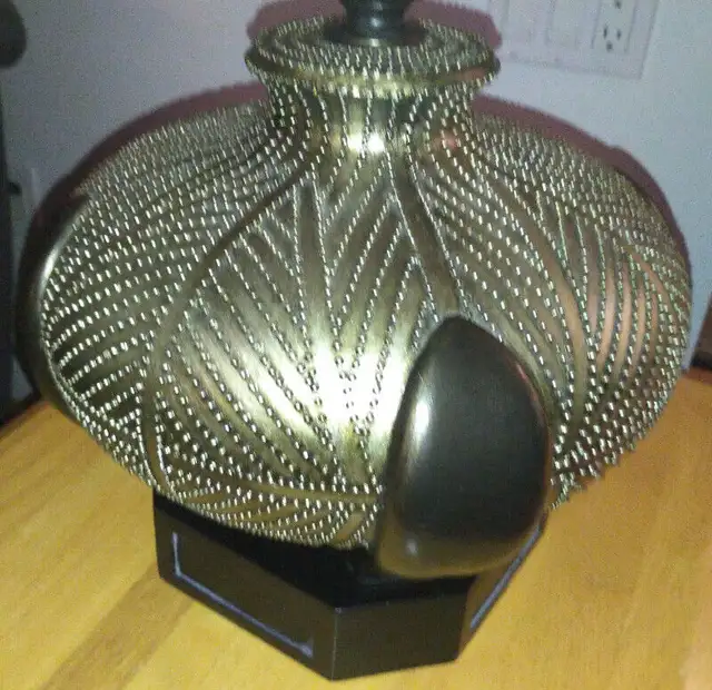 Table Lamp - Catalina, Texture Antique Silver/Black, Drum Shade in Indoor Lighting & Fans in Markham / York Region - Image 5