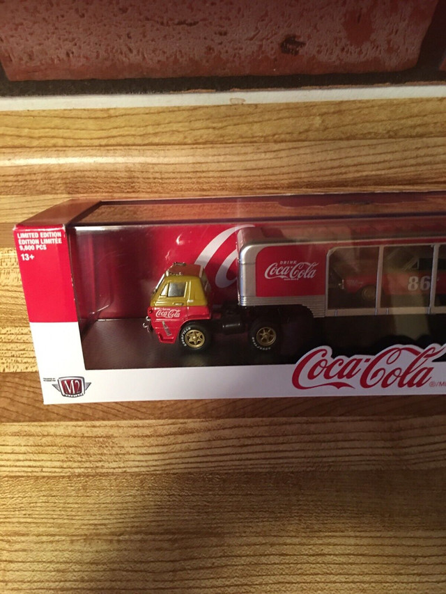 Collectable Die Cast COCA COLA Charger and Truck in Arts & Collectibles in City of Toronto - Image 3