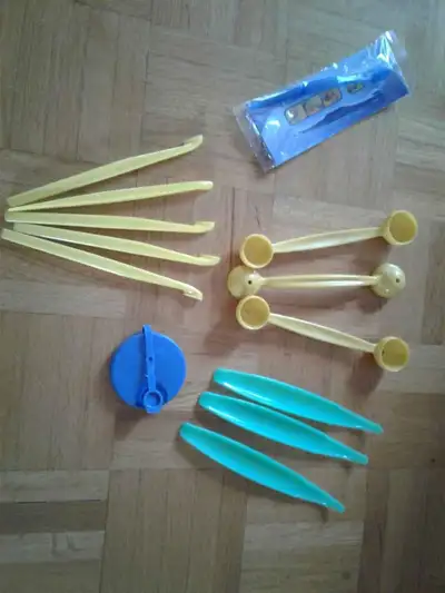 Gadgets Tupperware, View more