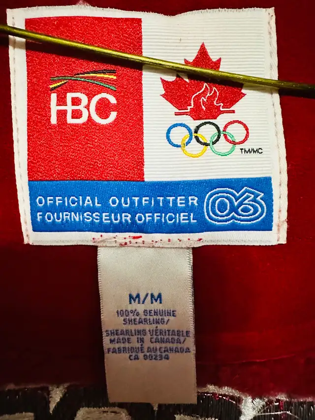 OLYMPIC JACKET 2006 TEAM CANADA HUDSONS BAY SHEEPSKIN SHEARLING in Men's in City of Toronto - Image 2