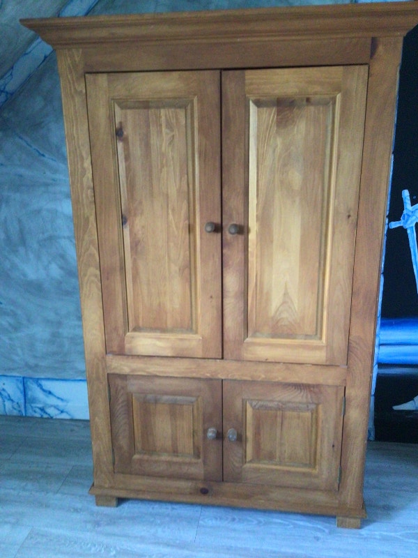 Meuble de rangement ou télé Bibliothèques et étagères Lévis Kijiji