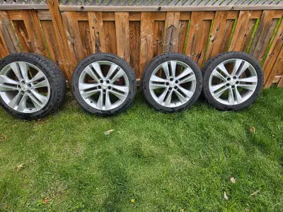 Cooper 225/45/R18 tires on 1st Gen Cruze RS Rims. Tires were purchased in the fall 2018 and have abo...
